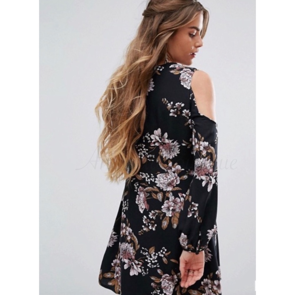 HP Yasmin Floral Print L/S Dress w/Cold Shoulder - Picture 4 of 8